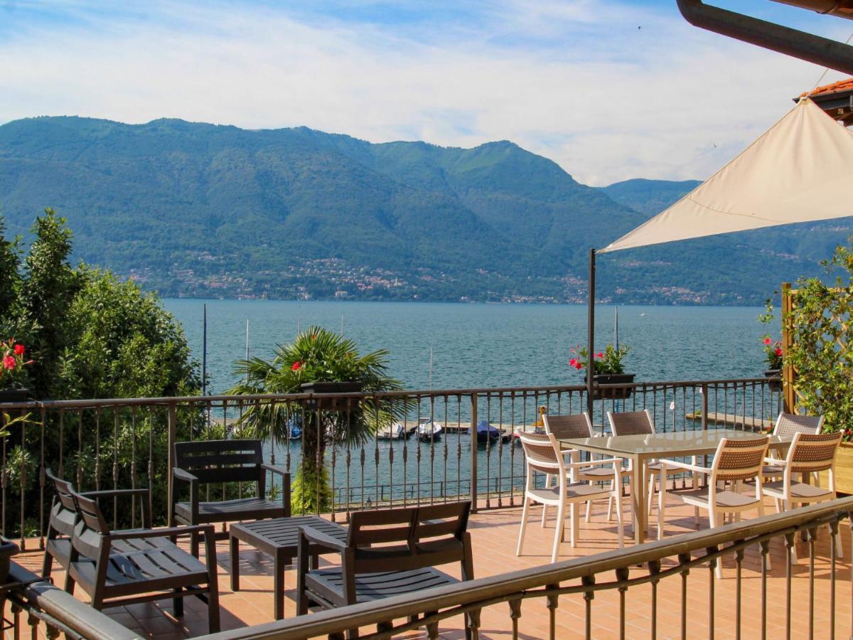 Apartment Verde By Interhome Porto Valtravaglia Bagian luar foto