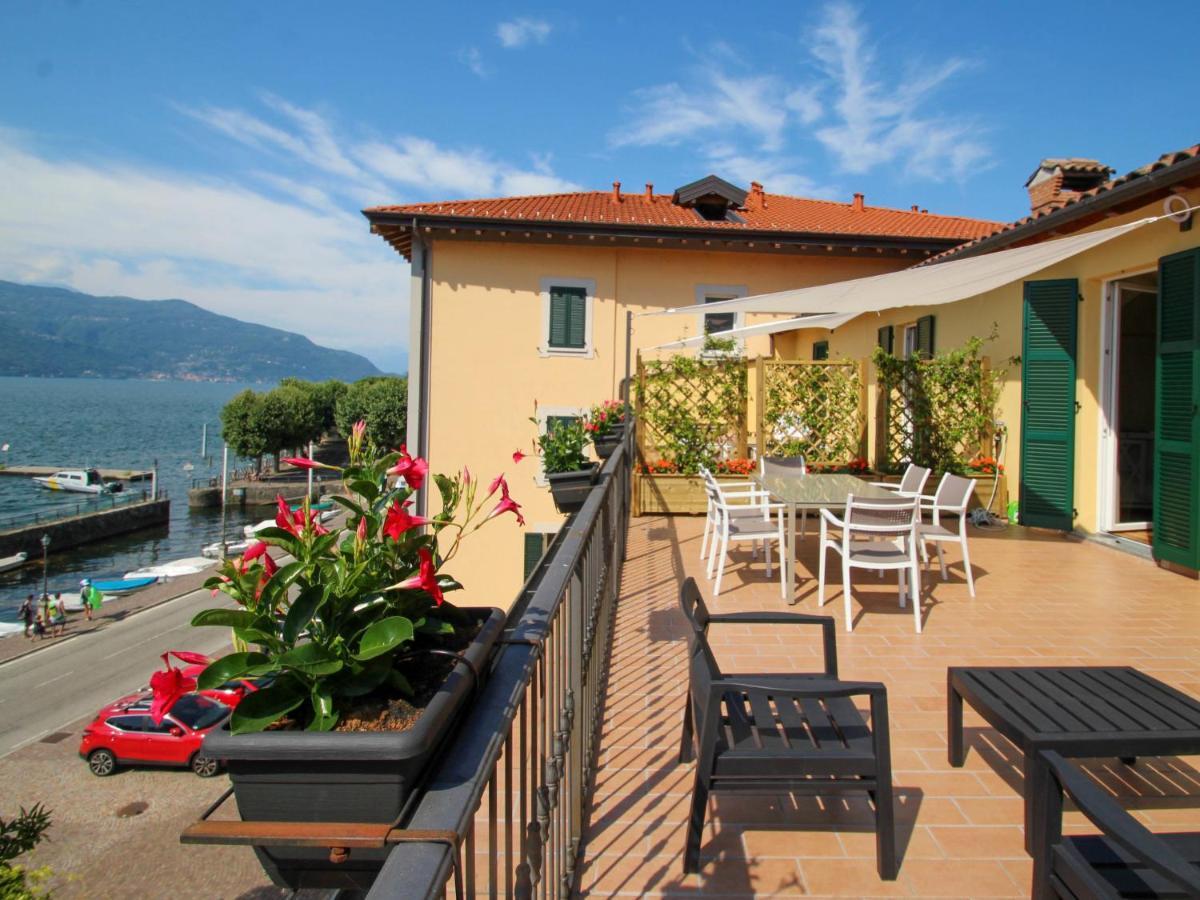 Apartment Verde By Interhome Porto Valtravaglia Bagian luar foto