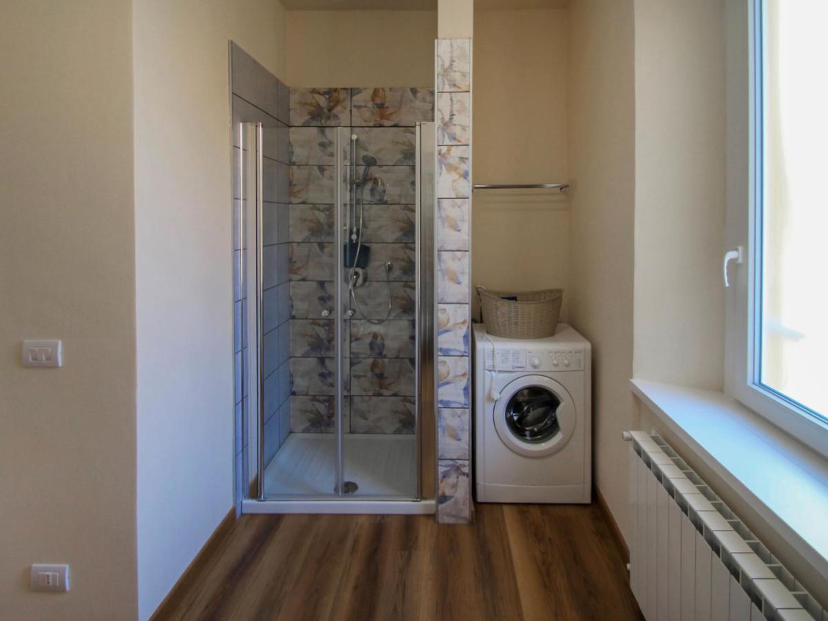 Apartment Verde By Interhome Porto Valtravaglia Bagian luar foto